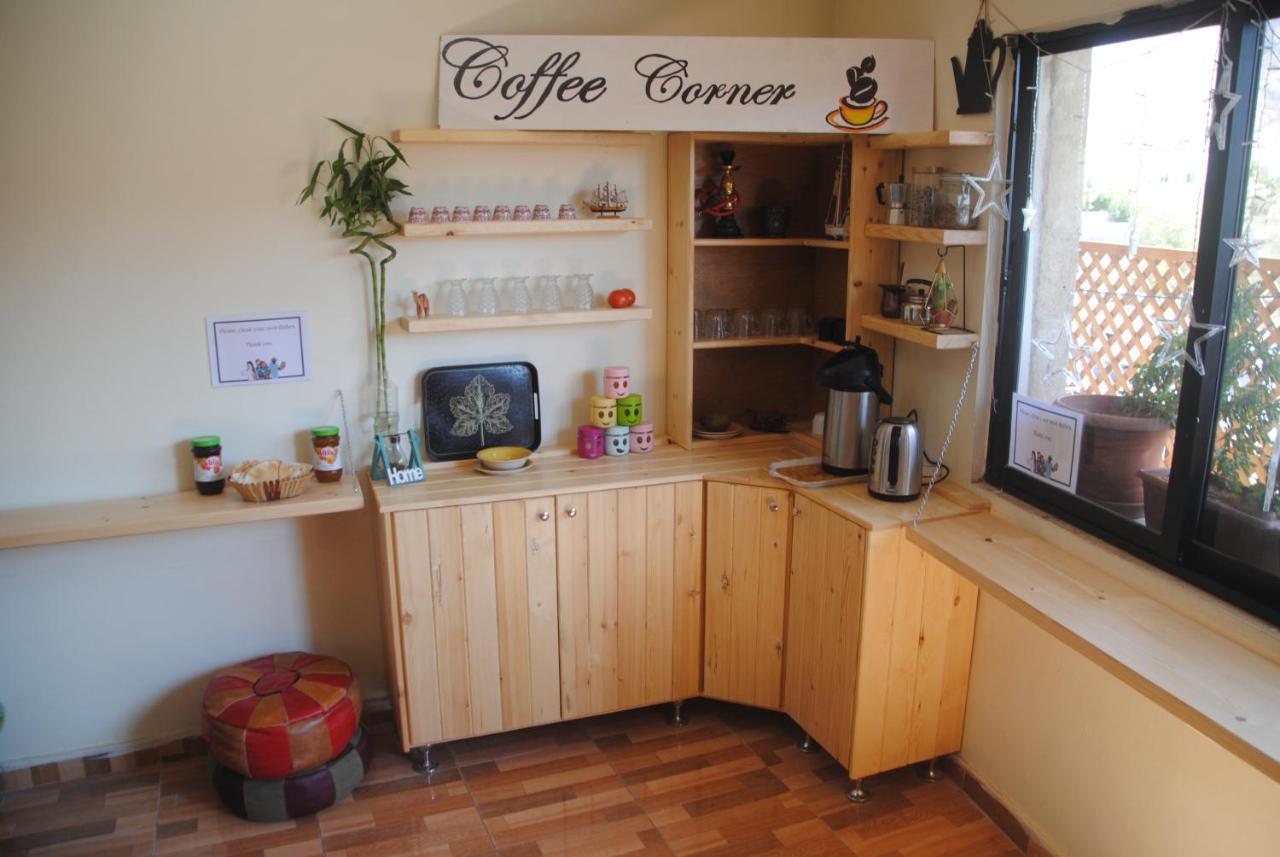 Hakaia Community Hostel Aqaba Ngoại thất bức ảnh