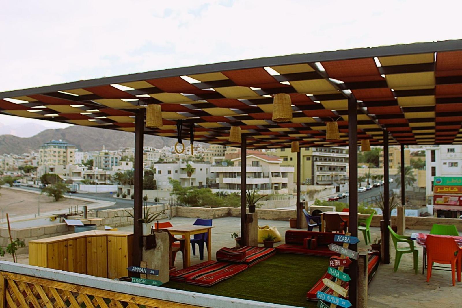 Hakaia Community Hostel Aqaba Ngoại thất bức ảnh